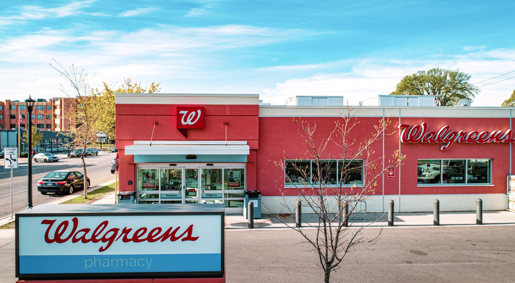 Minneapolis, MN Walgreens Store