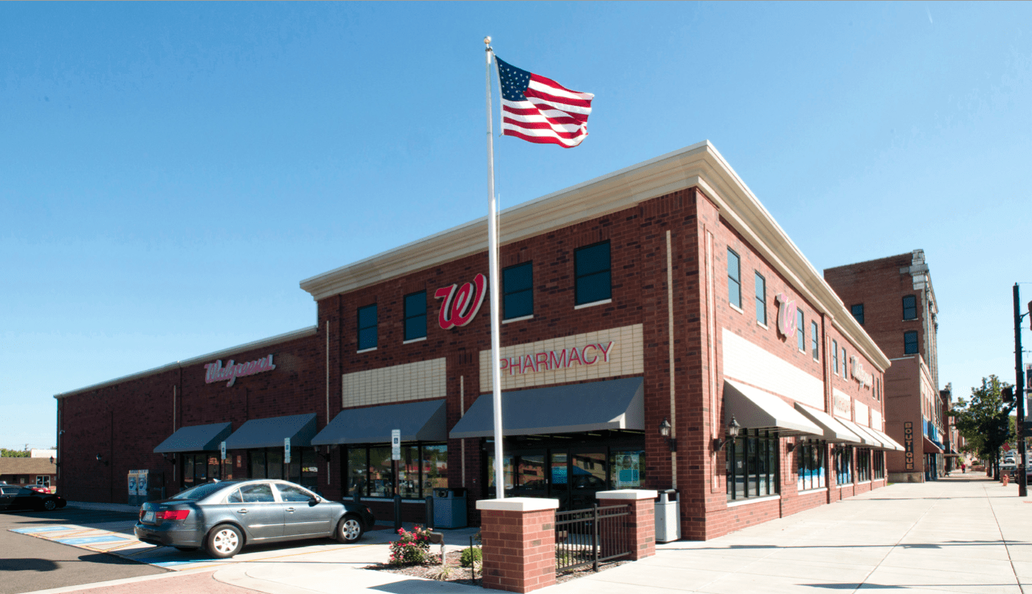 Massillon, OH Walgreens Storefront