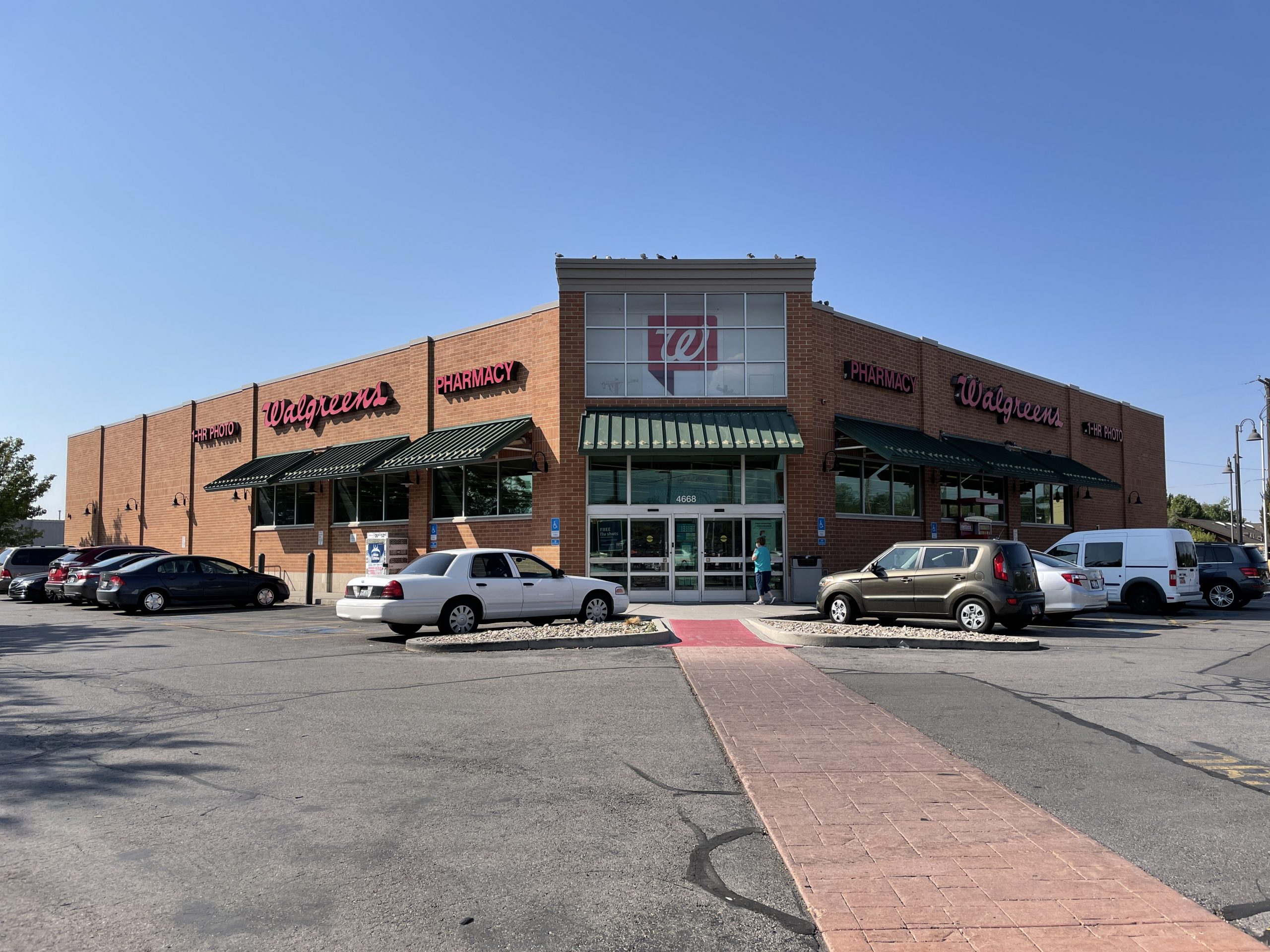 Taylorsville, UT Walgreens Storefront Photo